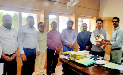 शहरी समस्याओं पर चैंबर की सचिव से बैठक, बिल्डिंग रेगुलराइजेशन बिल जल्द लाने का आश्वासन