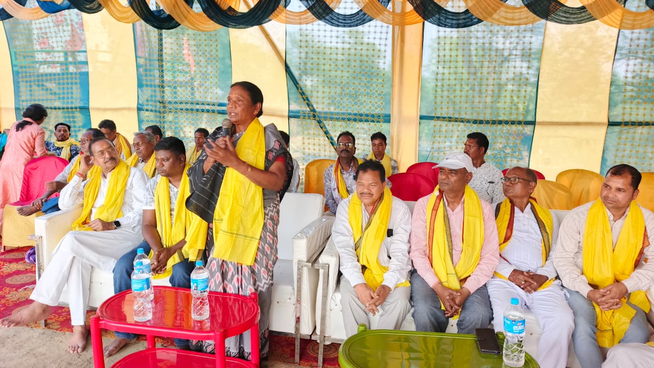 सोनुवा के झाड़गांव में होगा श्री जगन्नाथ मंदिर का निर्माण, भूमिपूजन में शामिल हुए सांसद-विधायक