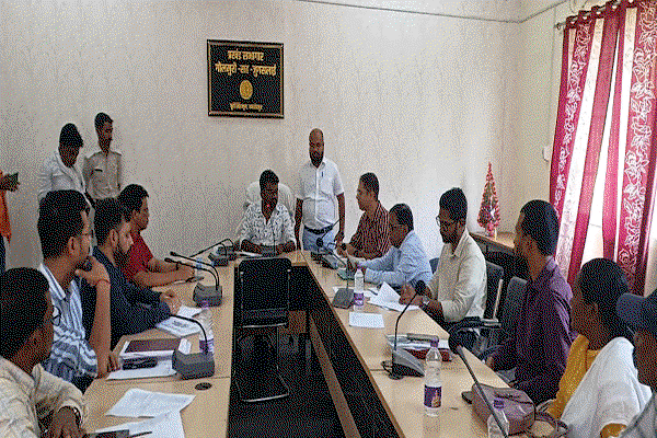 Jamshedpur News : बागबेड़ा जलापूर्ति योजना 15 जून तक होगा शुरू, विधायक ने अधिकारियों को दिया अल्टीमेटम
