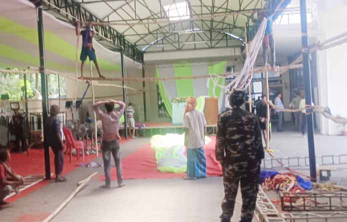 EXCLUSIVE : एके-47 हथियार सहित कई इनामी नक्सली 21 को पुलिस मुख्यालय में करेंगे आत्मसमर्पण