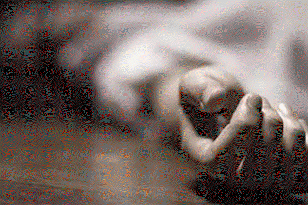 Garhwa News: दो दिन से लापता छात्रा का शव तालाब से बरामद, हत्या की आशंका