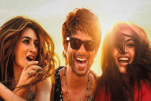 Entertainment News : बॉक्स ऑफिस पर `कॉकटेल 2 का धमाका,ओपनिग डे पर कमाए इतने करोड़