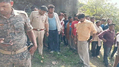 Dhanbad  News : शौच के लिए निकले व्यक्ति का शव चांदमारी कोलियरी के पास बरामद