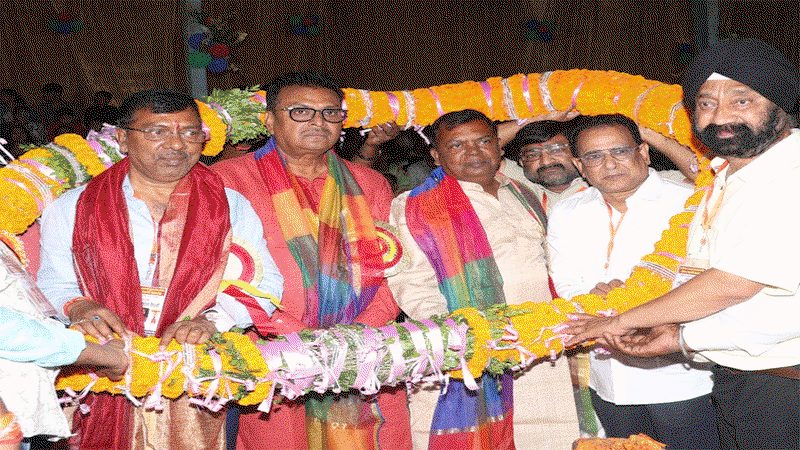 Chief guests: MP Chandra Praka