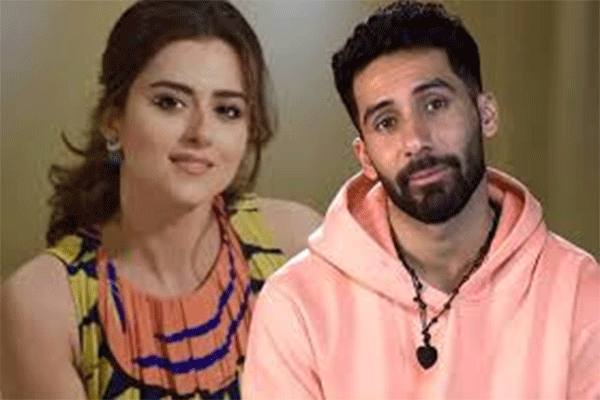 The 50 के फिनाले से पहले बढ़ा रोमांस, सिवेट तोमर ने Riddhi Dogra से किया प्यार का इजहार