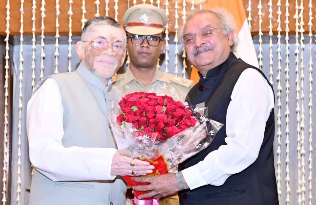 राज्यपाल ने न्यायमूर्ति अमिताभ कुमार गुप्ता को दिलायी लोकायुक्त पद की शपथ