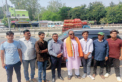 Jadugoda News : जनगणना के कार्य में जुटे शिक्षक,15 घरों का हुआ सर्वे