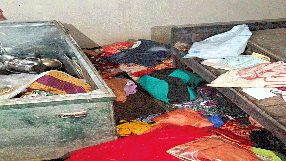 लातेहार में चोरी : घर से नकदी व लाखों के गहने लेकर चोर फरार