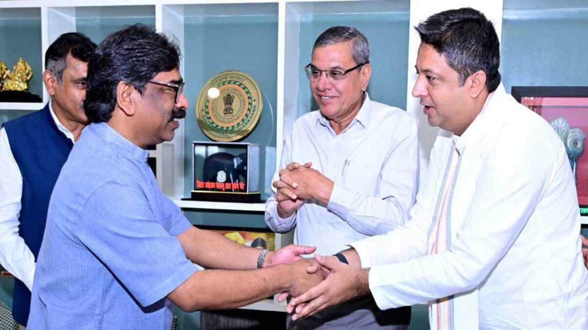 Ranchi News : CM से मिली केंद्रीय संसदीय उप-समिति, HEC के पुनरुद्धार पर चर्चा