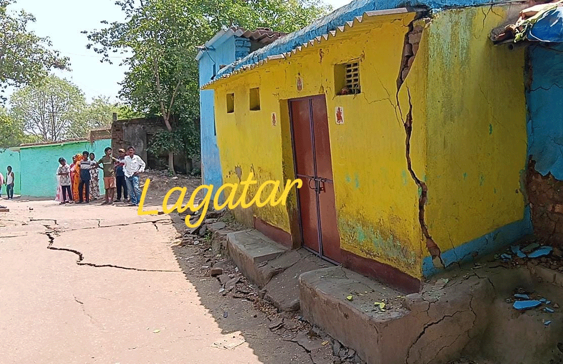 धनबाद :  टण्डाबाड़ी बस्ती में फिर भू-धंसान, आधा दर्जन घरों में दरारें