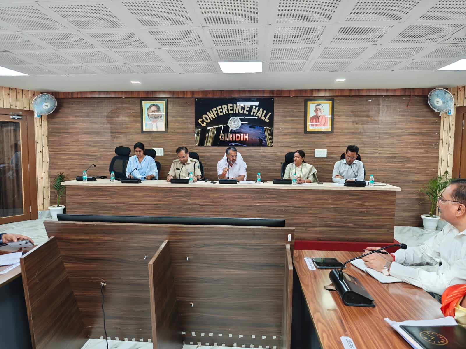 गिरिडीह: स्कूल व आंगनबाड़ी सुबह 7 से 11 बजे तक, लू को देखते हुए डीसी ने दिये निर्देश