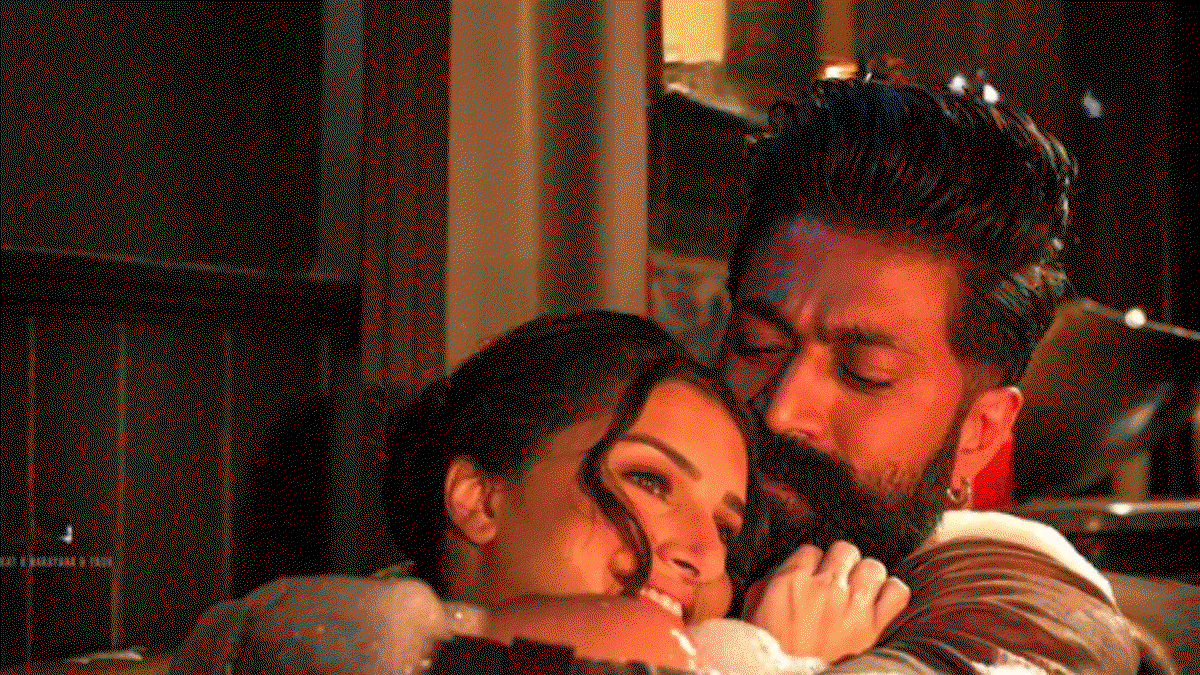 Entertainment  News : टॉक्सिक का नया गाना मदहोश रिलीज, यश-तारा सुतारिया की केमिस्ट्री ने खींचा ध्यान