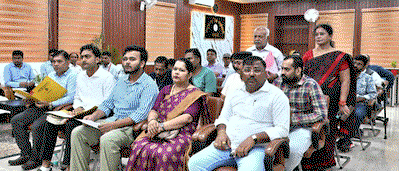 Bokaro News : DC ने प्रदूषण, रोजगार व यातायात समेत विभिन्न मुद्दों पर 15 दिनों में मांगा रिपोर्ट