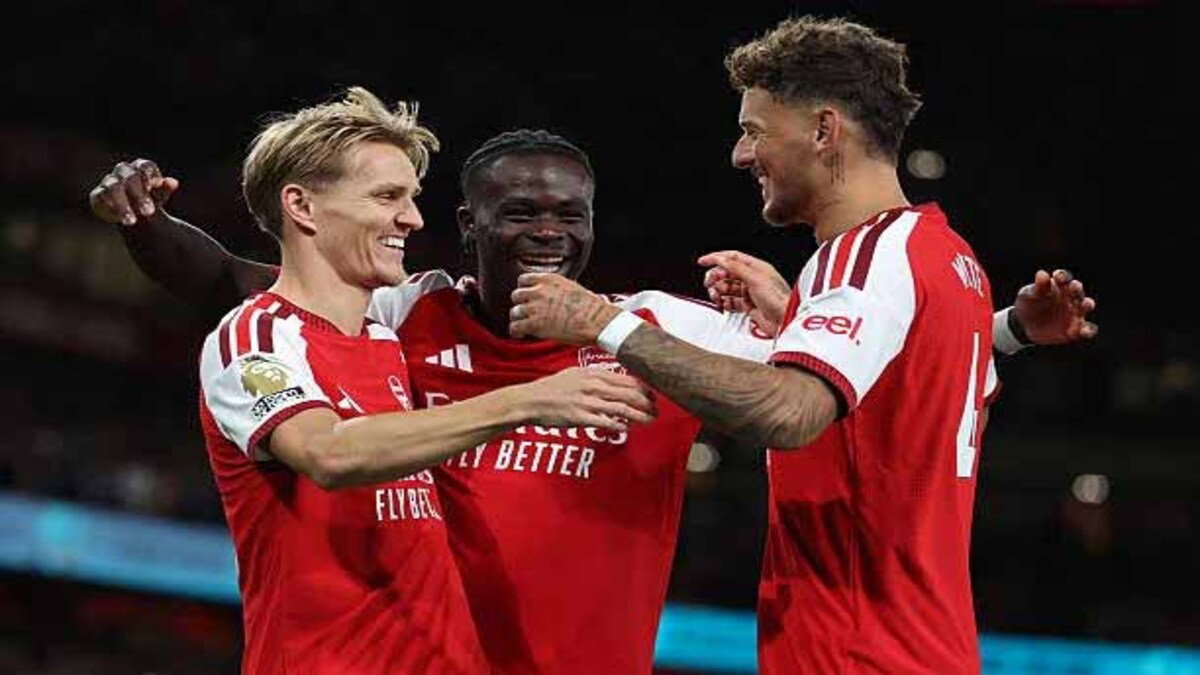 English Premier League : आर्सेनल फुटबॉल टीम ने कोवेंट्री सिटी को 3-0 से हराया