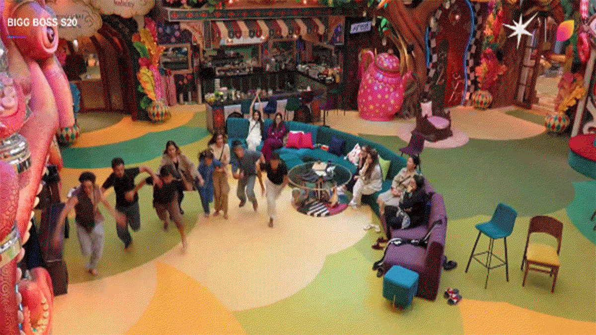 Bigg Boss 20 : नॉमिनेशन टास्क में अमन ने छीनी यंग की लाइफलाइन, रीति तिवारी ने किया बड़ा खुलासा