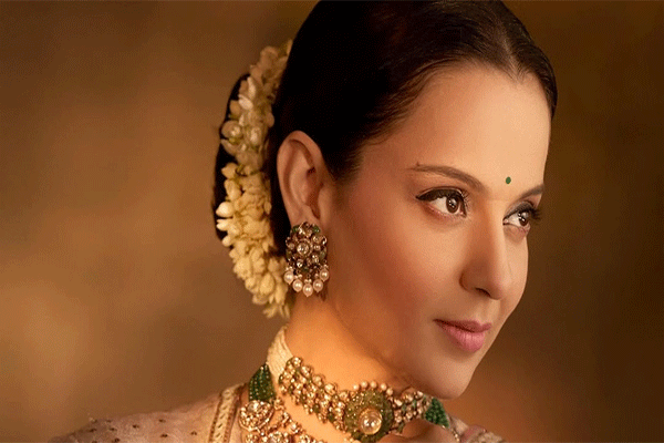 40 की हुई कंगना रनौत, क्वीन से मिली नई पहचान