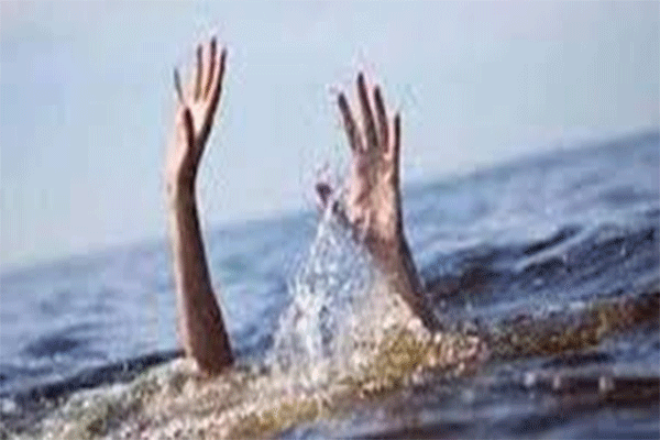 गुमला: नहाने के दौरान नदी में डूबने से किशोर की मौत