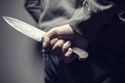 वैशाली : ई-रिक्शा में जा रहे एक ही परिवार के चार लोगों पर चाकू से हमला, 2 अरेस्ट