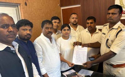 Ranchi : भाजपा कार्यालय के बाहर पत्थरबाजी के बाद कांग्रेस ने दर्ज कराई प्राथमिकी