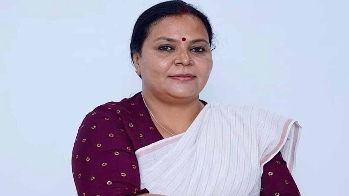 वोट चोरी का खेल कर रहा है चुनाव आयोगः दीपिका पांडेय सिंह