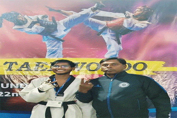 Sangam Raj won a silver medal.