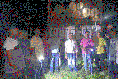 गोइलकेरा के संतरा वन प्रक्षेत्र में वन विभाग की बड़ी कार्रवाई, लकड़ी से भरा ट्रक जब्त