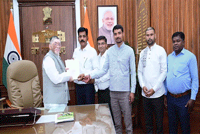 108 एम्बुलेंस कर्मचारियों की समस्याओं पर राज्यपाल से मिला प्रतिनिधिमंडल