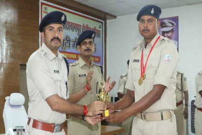 दक्षिणी छोटानागपुर पुलिस ड्यूटी मीट : उत्कृष्ट प्रदर्शन करने वाले पदाधिकारी व कर्मी हुए सम्मानित
