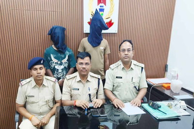 Ranchi : जगन्नाथपुर रथ मेला में मोबाइल छिनतई व सामान चोरी मामले में 3 गिरफ्तार