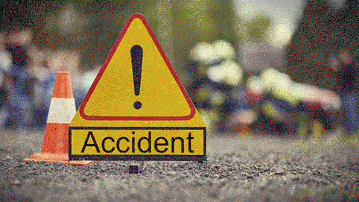 जमशेदपुर में पिकअप की चपेट में आकर बच्ची गंभीर घायल