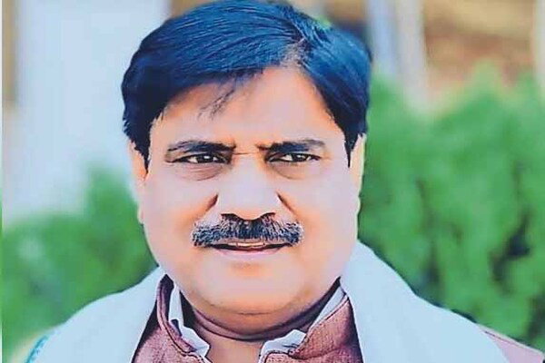 गढ़वा में सियासी टकराव तेज: विधायक सत्येंद्रनाथ तिवारी पर केस दर्ज