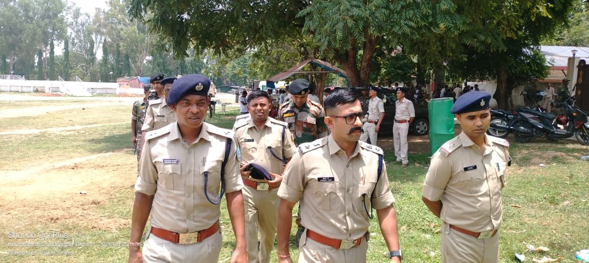 Khunti News : बकरीद को लेकर पुलिस अलर्ट, SP ने मॉक ड्रिल कर सुरक्षा तैयारियों का लिया जायजा