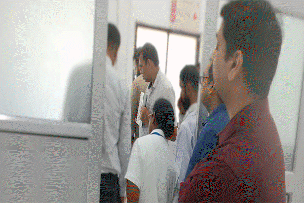 Chakradharpur News : रेलवे अस्पताल में ब्लड बैंक की स्थापना ,राज्य स्तरीय टीम ने किया निरीक्षण