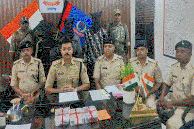 Ramgarh News : पतरातु पुलिस ने 40 पुड़िया ब्राउन शुगर के साथ 3 अपराधियों को गिरफ्तार किया