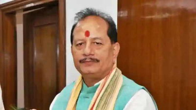 बिहार : हड़ताल पर गए राजस्व अधिकारियों पर कार्रवाई की तैयारी, बन रही लिस्ट