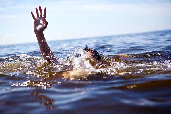 Patna News : गंगा नदी में नहाने के दौरान डूबने से तीन युवकों की मौत, पसरा मातम