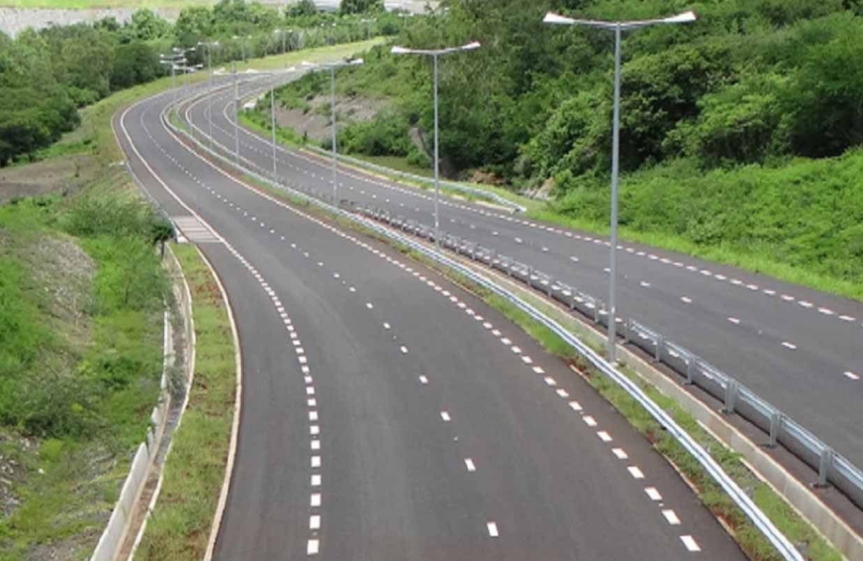 झारखंड सड़क निर्माण विभाग का प्रदर्शन 5 साल के निचले स्तर पर, 4466 करोड़ खर्च कर पूरी की सिर्फ 6 योजनाएं