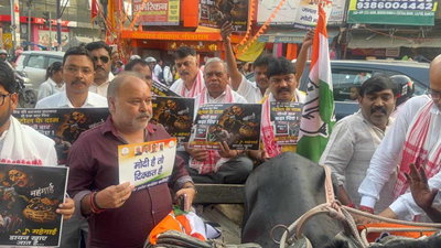Ranchi News : पेट्रोल-डीजल की कीमतों के खिलाफ कांग्रेस का हस्ताक्षर अभियान
