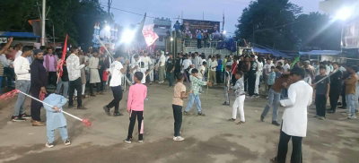Chakradharpur : मोहर्रम पर शिया समुदाय ने निकाला जुलूस, पारंपरिक खेलों का प्रदर्शन