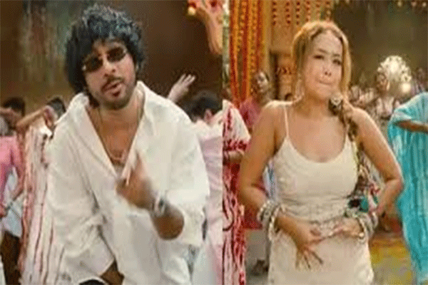 ब्रेक के ऐलान के बाद नेहा कक्कड़ की वापसी, रिलीज किया होली सॉन्ग ‘मेरा सूट’