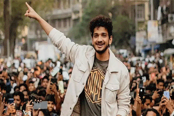 मुनव्वर का बड़ा खुलासा, पिता के संघर्ष व बचपन के दर्द ने बदली राह