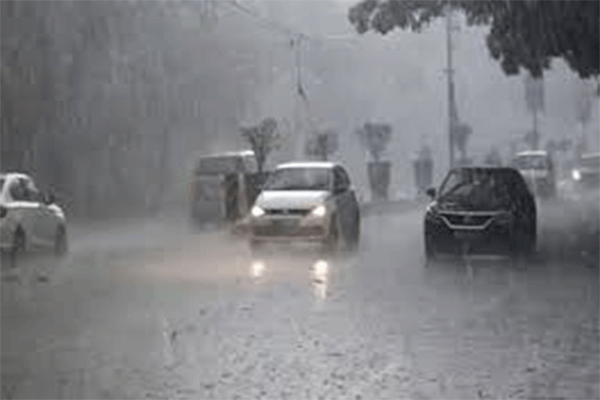 Jharkhand Weather: अगले 24 घंटों में तेज हवा के साथ बारिश और ओलावृष्टि का अलर्ट