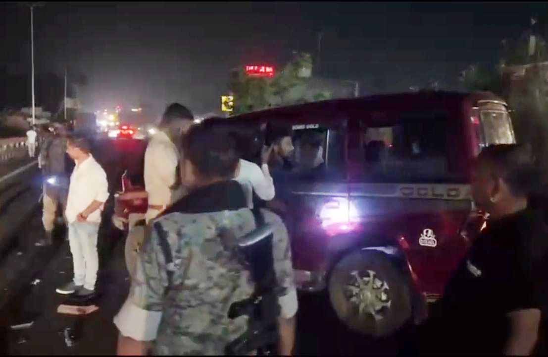 धनबाद में हादसों का ब्लैक मंडे: 3 अलग-अलग सड़क दुर्घटनाओं में 3 की मौत, कई घायल