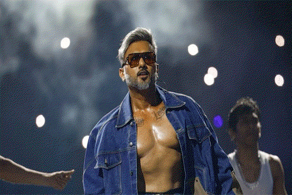 Entertainment News : हनी सिंह का चौंकाने वाला खुलासा, बोलें - मैं पूरी तरह गंजा हो चुका हूं