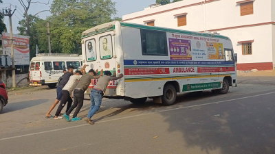 हजारीबाग में एंबुलेंस व्यवस्था पर सांसद मनीष जायसवाल ने उठाए सवाल