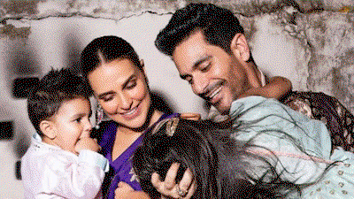 शादी से पहले मां बनने पर नेहा धूपिया का बेबाक बयान, बोलीं- भगवान का आशीर्वाद...