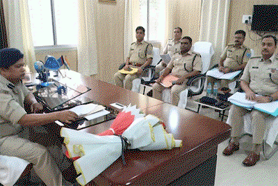 श्रावणी मेला को लेकर दुमका में समीक्षा बैठक,DIG ने दिए निर्देश