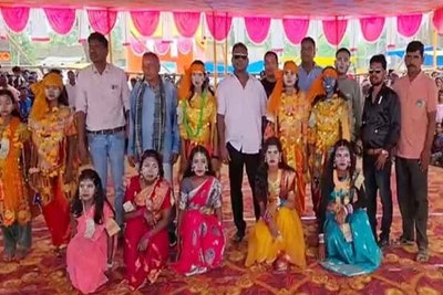 Chaibasa News : छऊ नृत्य हमारी संस्कृति व पौराणिक कथाओं का मिश्रण- विधायक