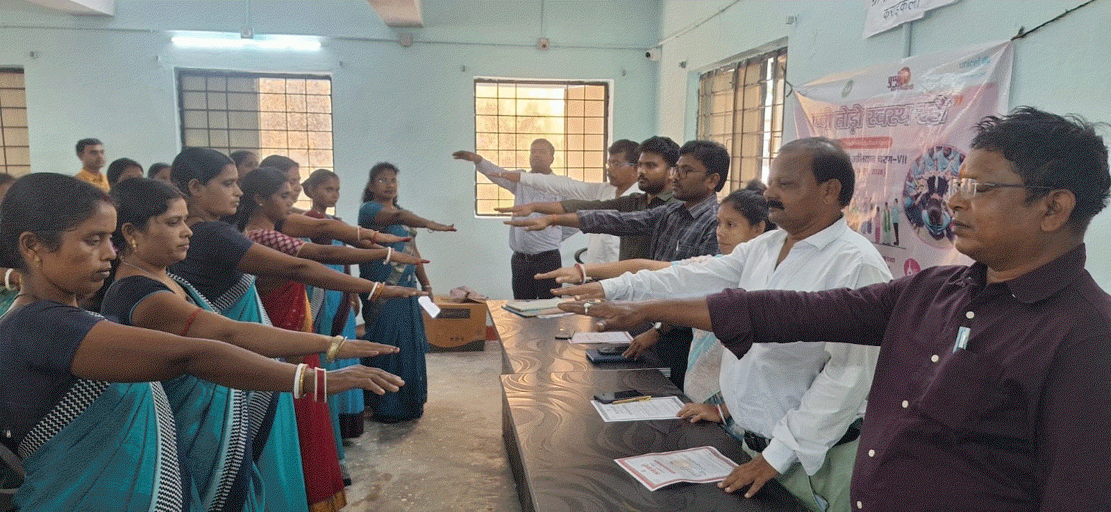 Chakradharpur News: कराईकेला में ‘चुप्पी तोड़ो अभियान’ आयोजित, महिलाओं को स्वास्थ्य के प्रति किया जागरूक