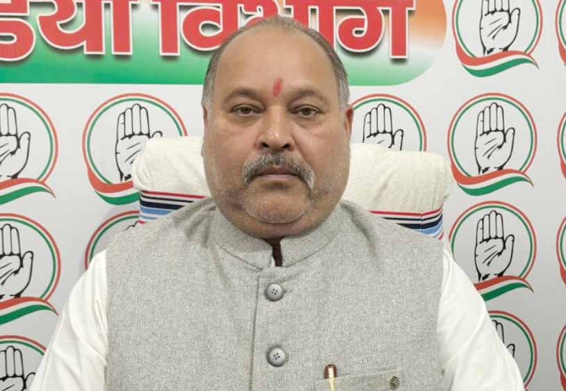 वोट से मंदिर तक चोरी का आरोप, राकेश सिन्हा बोले- पहली बार ऐसी सरकार देख रहा देश